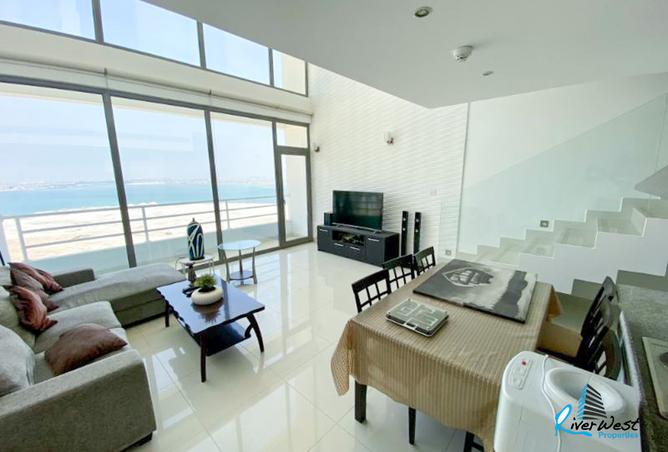 956533 - Property Image 2