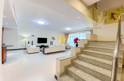 Apartment - 2 Bedrooms - 3 Bathrooms for rent in Busaiteen - Muharraq Governorate Apartment - 2 Bedrooms - 3 Bathrooms for rent in Busaiteen - Muharraq Governorate