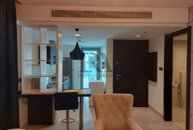 978738 - Property Image 2