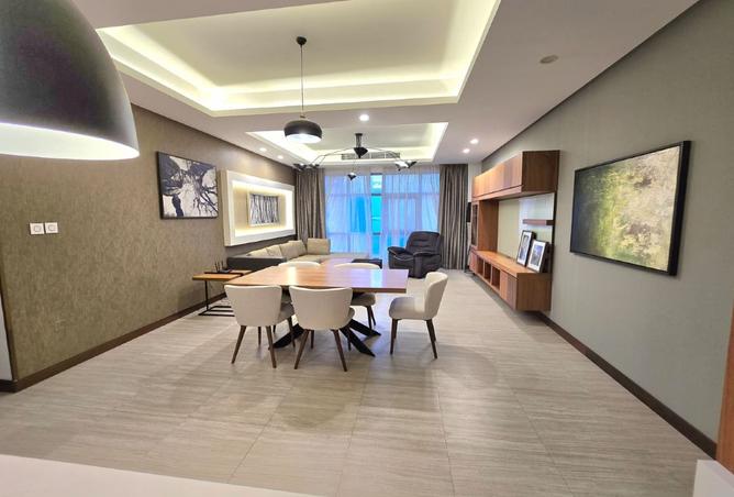 957502 - Property Image 2