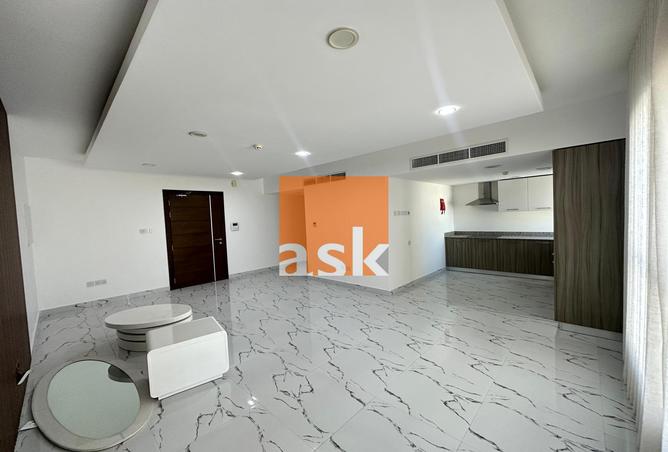 902624 - Property Image 2