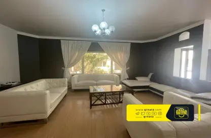 Living Room image for: Villa - 5 Bedrooms - 4 Bathrooms for rent in Al Juffair - Capital Governorate, Image 1