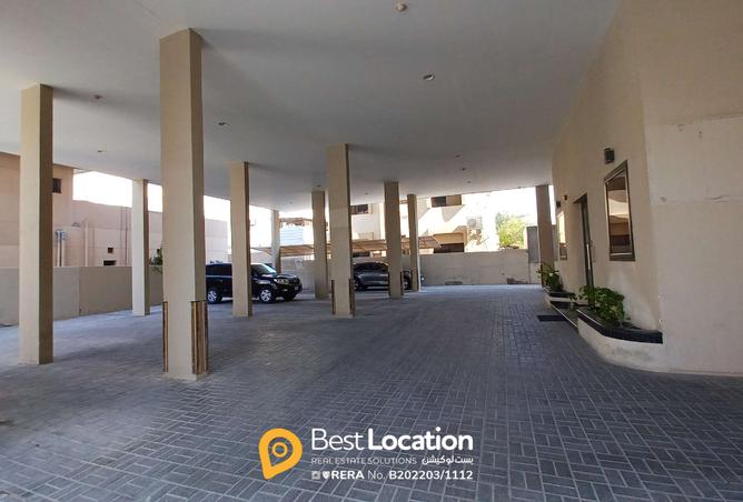 921392 - Property Image 3