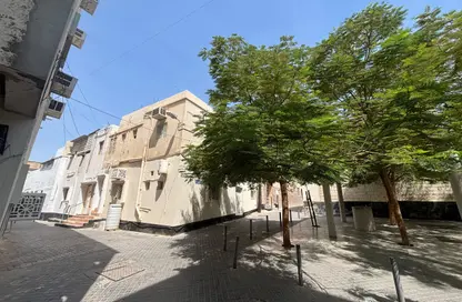 Apartment - 3 Bedrooms - 2 Bathrooms for rent in Muharraq - Muharraq Governorate