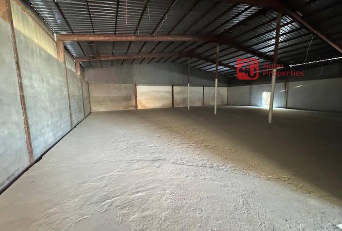 976723 - Property Main Image