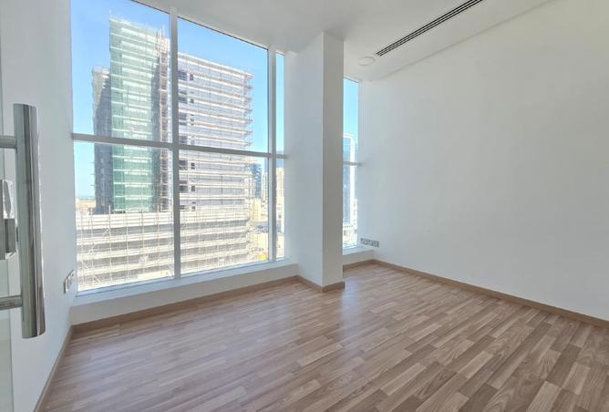 968702 - Property Image 2