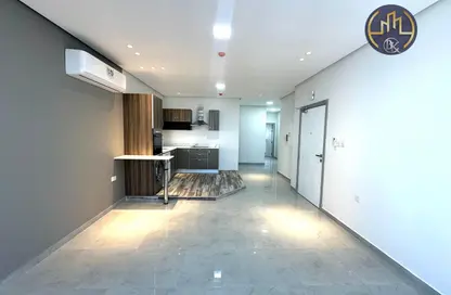 Apartment - 2 Bedrooms - 2 Bathrooms for rent in Janabiya - Northern Governorate