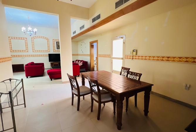 984544 - Property Image 2