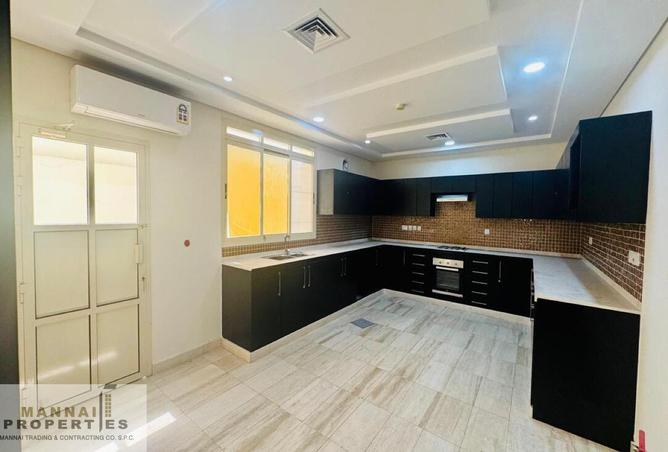 960306 - Property Image 3