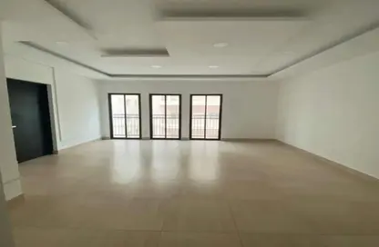 Apartment - 2 Bedrooms - 2 Bathrooms for rent in Hidd - Muharraq Governorate