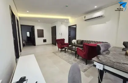 Apartment - 2 Bedrooms - 2 Bathrooms for rent in Mahooz - Manama - Capital Governorate