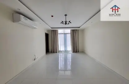 شقة - 2 غرف نوم - 3 حمامات للايجار في الحد - المحرق