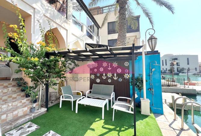 967519 - Property Image 3