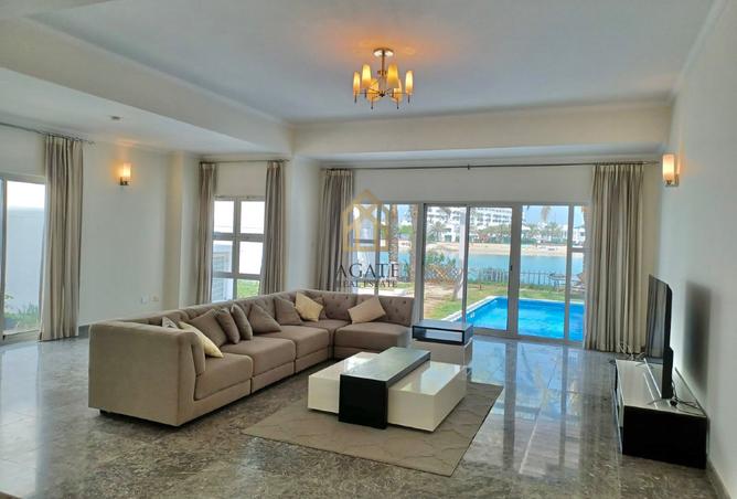 962848 - Property Image 2