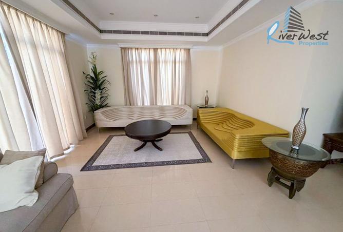 961194 - Property Image 2
