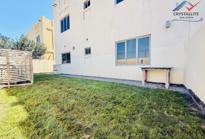 967824 - Property Image 2