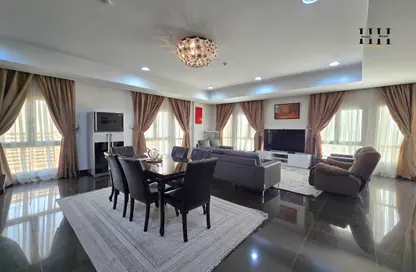 Apartment - 3 Bedrooms - 3 Bathrooms for rent in Al Juffair - Capital Governorate