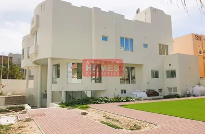 فيلا - 4 غرف نوم - 6 حمامات للايجار في الماحوز - المنامة - محافظة العاصمة