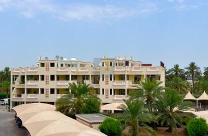 Apartment - 2 Bedrooms - 3 Bathrooms for rent in Janabiya - Northern Governorate