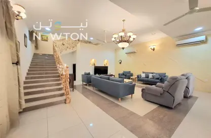 Villa - 4 Bedrooms - 5 Bathrooms for rent in Hidd - Muharraq Governorate