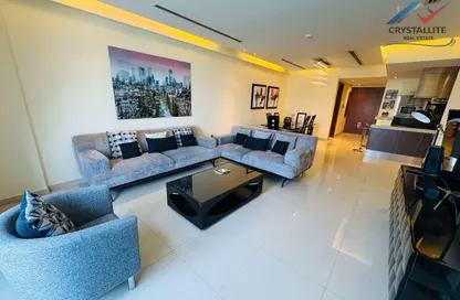 Apartment - 2 Bedrooms - 3 Bathrooms for rent in Reef Island - Capital Governorate
