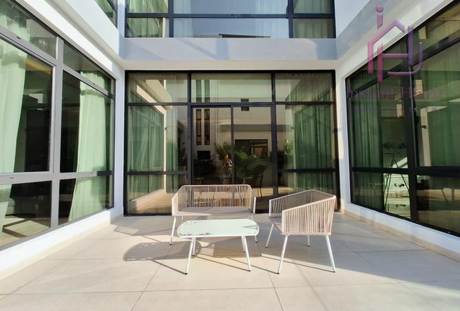 969545 - Property Image 2