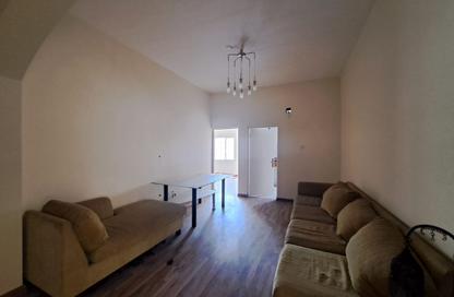 Apartment - 2 Bedrooms - 2 Bathrooms for rent in Mahooz - Manama - Capital Governorate