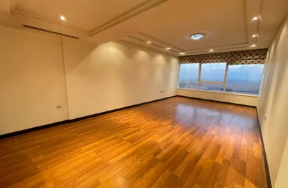 Apartment - 2 Bedrooms - 3 Bathrooms for rent in Abraj Al Lulu - Manama - Capital Governorate