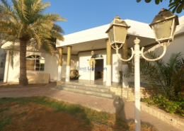 Villa - 3 bedrooms - 4 bathrooms for rent in Sanad - Central Governorate