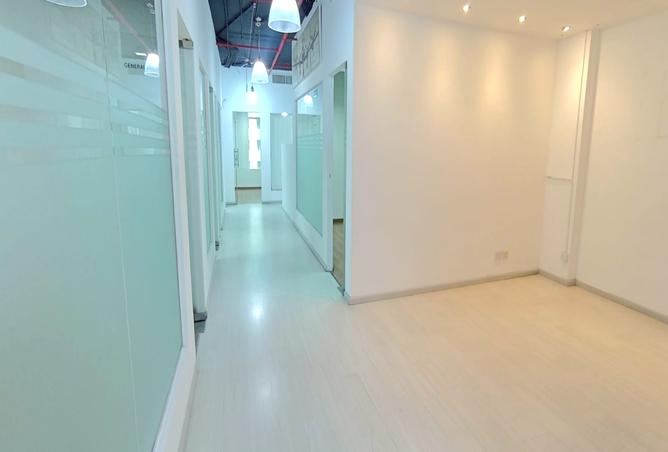 987590 - Property Main Image