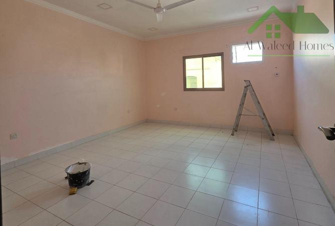 978668 - Property Image 3