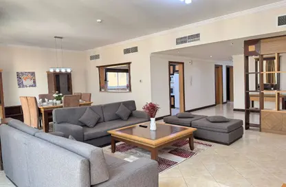 Apartment - 2 Bedrooms - 3 Bathrooms for rent in Al Juffair - Capital Governorate Apartment - 2 Bedrooms - 3 Bathrooms for rent in Al Juffair - Capital Governorate