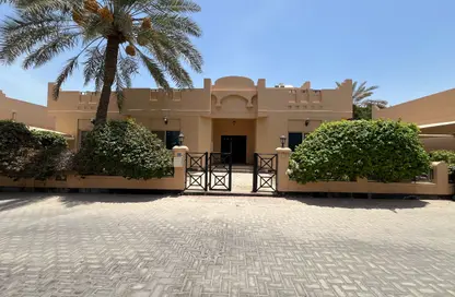 فيلا - 4 غرف نوم - 4 حمامات للايجار في باربار - المحافظة الشمالية