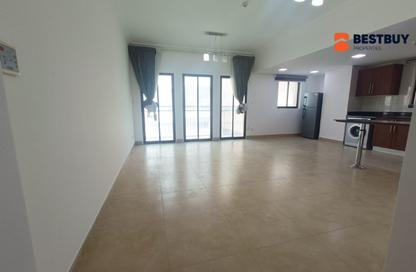 Apartment - 2 Bedrooms - 2 Bathrooms for rent in Hidd - Muharraq Governorate
