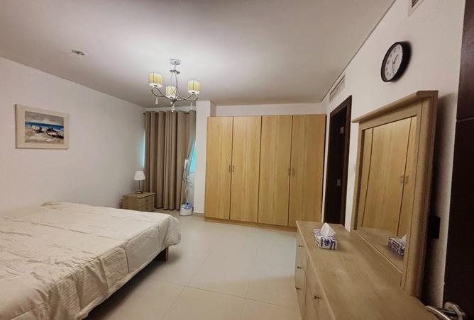 970165 - Property Image 2