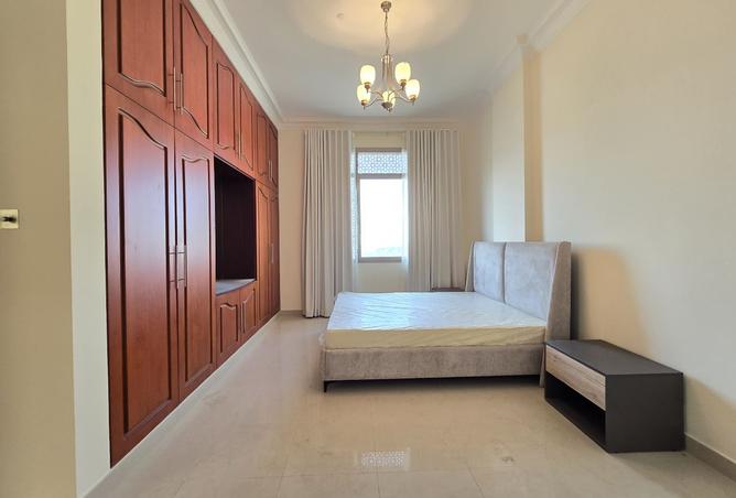 959389 - Property Image 3