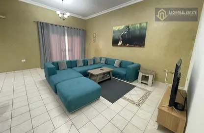 Apartment - 2 Bedrooms - 3 Bathrooms for rent in Al Juffair - Capital Governorate