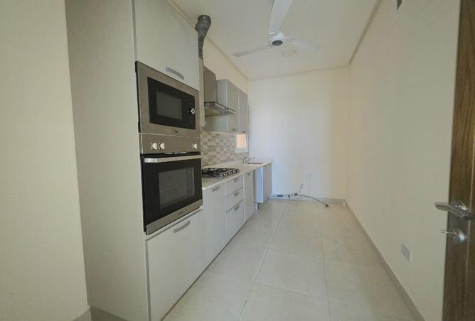 956289 - Property Image 2