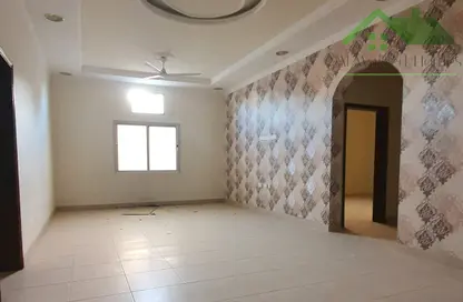 Apartment - 3 Bedrooms - 2 Bathrooms for rent in Hidd - Muharraq Governorate