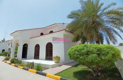 Villa - 3 Bedrooms - 2 Bathrooms for rent in Janabiya - Northern Governorate