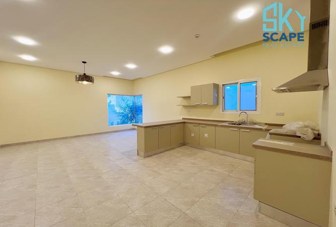 963916 - Property Image 2