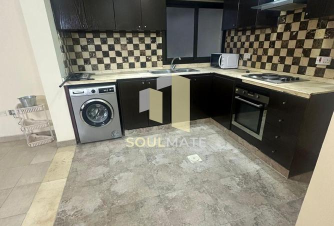 989614 - Property Image 3