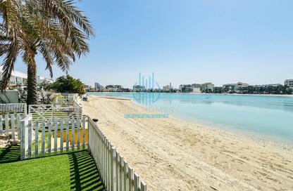 Villa - 3 Bedrooms - 4 Bathrooms for rent in Tala Island - Amwaj Islands - Muharraq Governorate