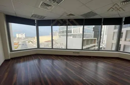 Office Space - Studio - 2 Bathrooms for rent in Seef - Capital Governorate