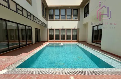 Villa - 4 Bedrooms - 5 Bathrooms for rent in Zallaq - Southern Governorate