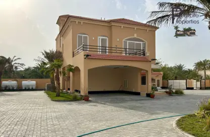 Compound - 4 Bedrooms - 5 Bathrooms for rent in Hamala - Northern Governorate