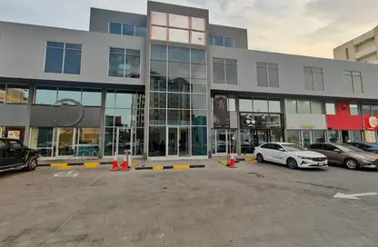 مجمعات للإيجار - استوديو - 4 حمامات للايجار في السلمانية - المنامة - محافظة العاصمة