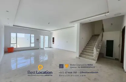 Villa - 4 Bedrooms - 5 Bathrooms for sale in Karzakkan - Northern Governorate