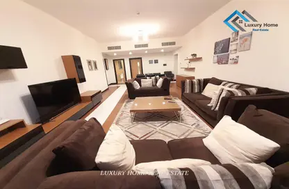 Apartment - 2 Bedrooms - 3 Bathrooms for rent in Al Juffair - Capital Governorate
