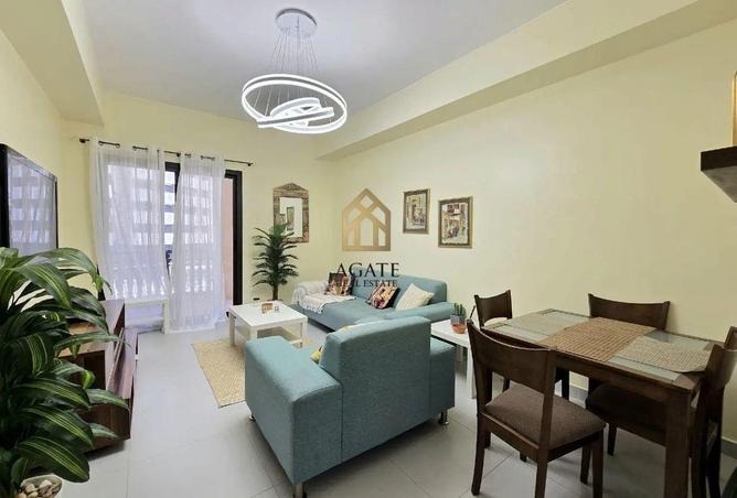 967135 - Property Image 2